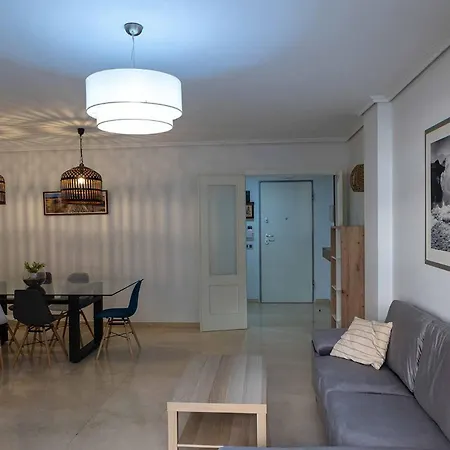 Mediterráneo Playa, A 3min Del Mar Y Con Aire Acondicionado Apartamento *